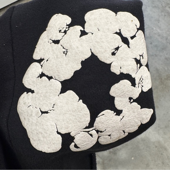 Men's Black denim tears Sweatpants L - Picture 7 of 7